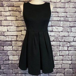 Zara Black Sleeveless Dress Size Small